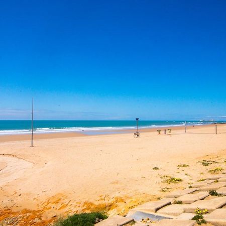 ノボ・サンクティ・ペトリLa Barrosa Con Vistas Al Marアパートメント エクステリア 写真