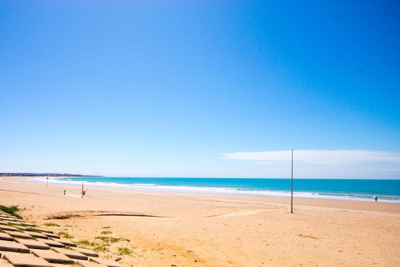 ノボ・サンクティ・ペトリLa Barrosa Con Vistas Al Marアパートメント エクステリア 写真